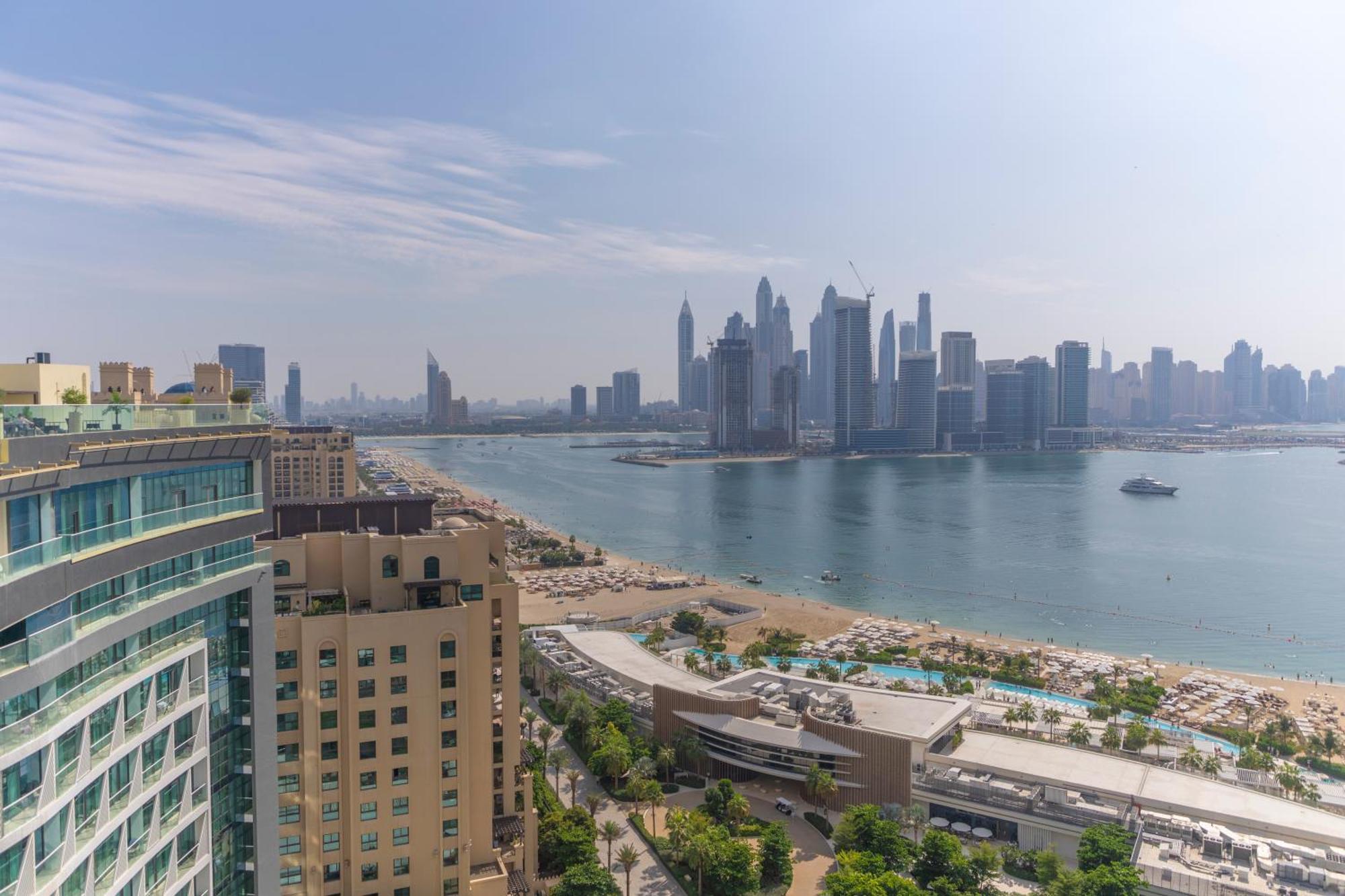 Studio With Private Beach Access At Palm Jumeirah Apartment Dubai Exterior photo